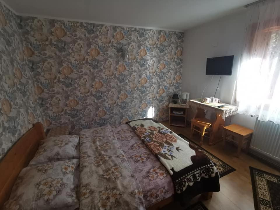 ホテル Casa Lav シナヤ エクステリア 写真